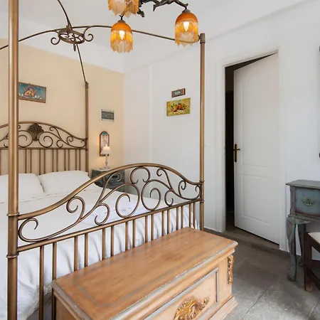 Guest house Areto 3*