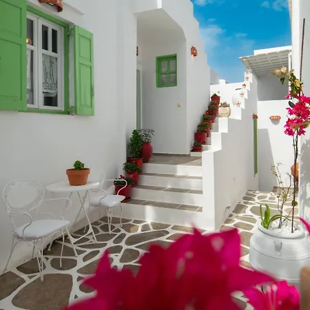 Areto Guest house 3*