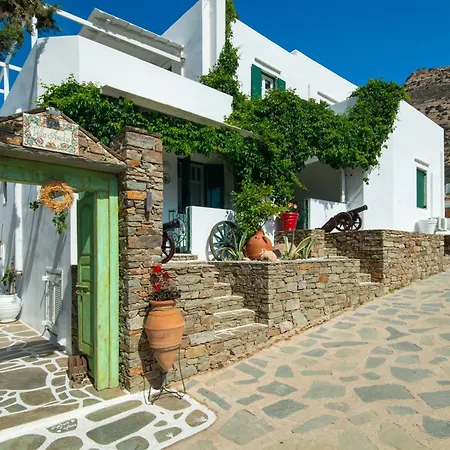 Guest house Areto 3*