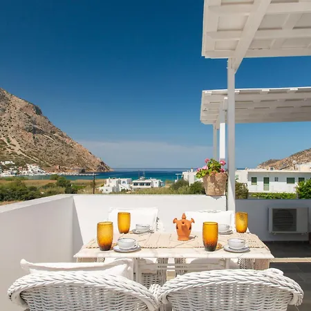 Areto Kamares (Sifnos)