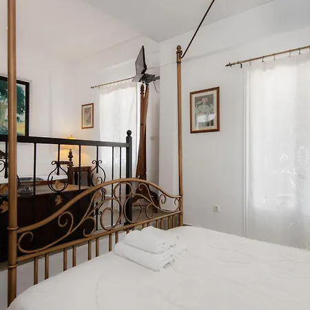 Guest house Areto Kamares (Sifnos)