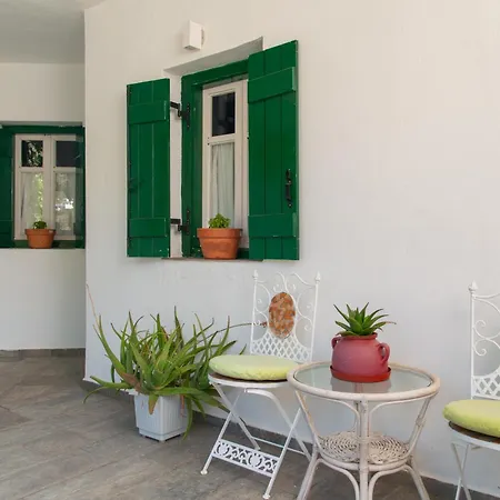 ゲストハウス Areto 3*