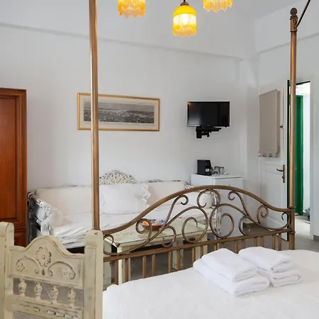 Areto Guest house 3*
