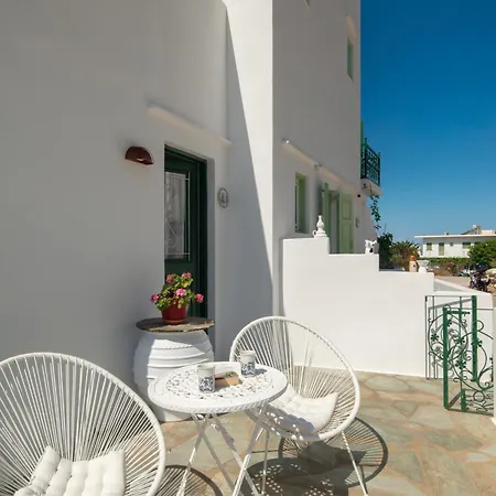 Areto Kamares (Sifnos)