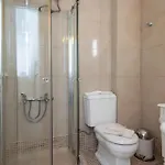 Areto בית הארחה קאמארי