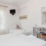 Areto 3* קאמארי