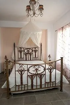 Areto بيت ضيافة كاماراي