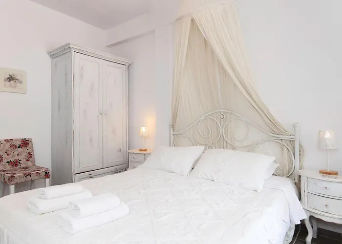 Areto Affittacamere 3*